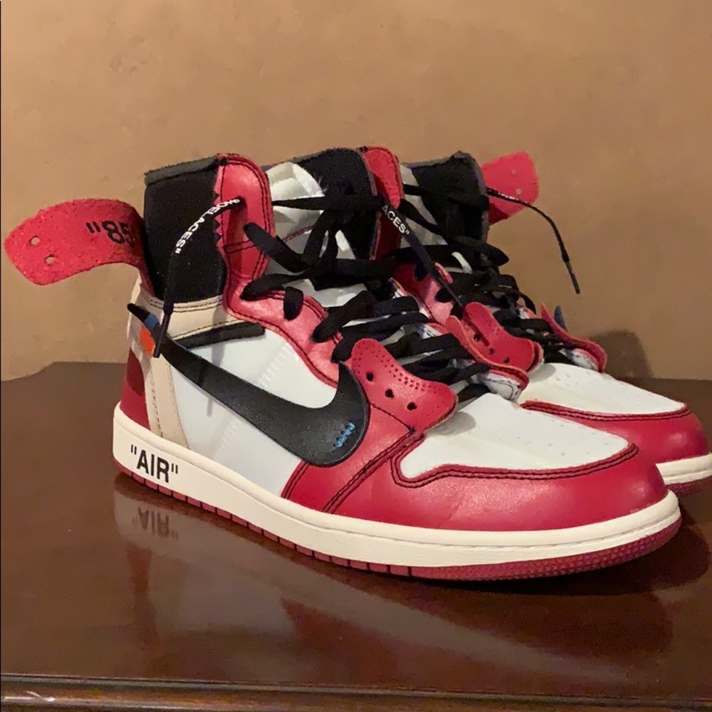 Nike Air Jordan 1’s x Off White Collab: Ch…